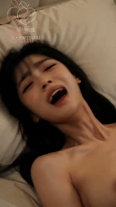 214120tenii42cnk97zexx.gif